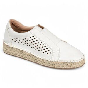 Journee Collection Kandis Espadrille Sneaker (White) Women's Shoes